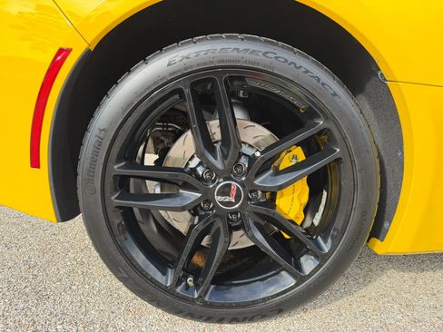 Used 2015 Chevrolet Corvette Stingray Coupe w/ 2LT Preferred Equipment Group RWD image 15