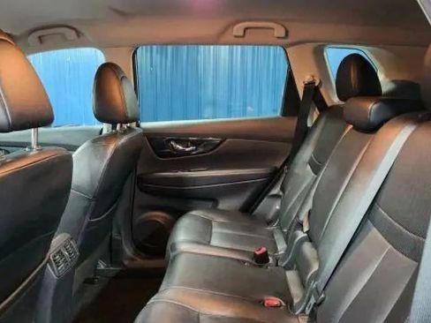 Used 2019 Nissan Rogue SL image 20