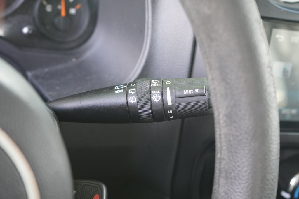 Used 2015 Jeep Patriot Sport w/ Power Value Group FWD image 15