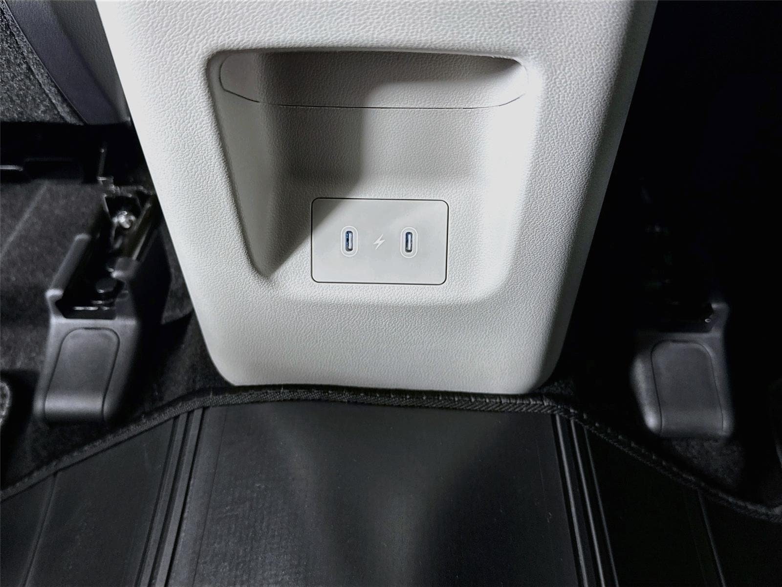 New 2026 Hyundai Tucson Limited FWD image 28