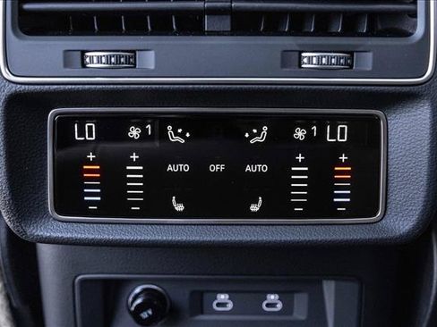 New 2026 Audi Q8 Premium Plus AWD/4WD image 21