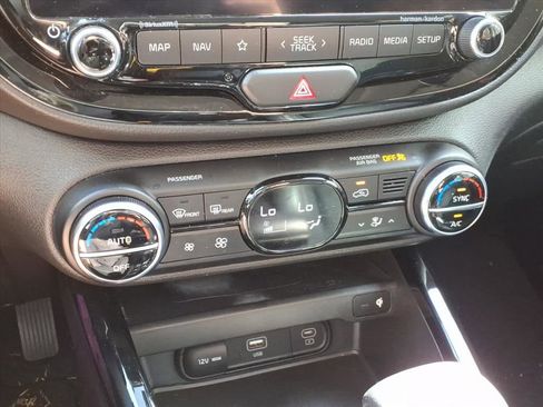 Used 2023 Kia Soul GT-Line w/ GT-Line Technology Package image 16