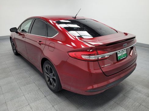 Used 2018 Ford Fusion SE w/ Equipment Group 201A FWD image 5