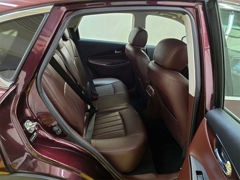 Used 2014 INFINITI QX50 Journey w/ Premium Package image 12