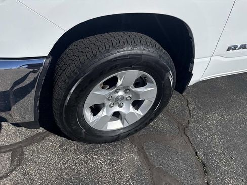 Used 2025 RAM 1500 Tradesman AWD/4WD image 12