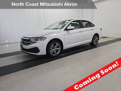 Used 2023 Volkswagen Jetta SE w/ Panoramic Sunroof Package FWD image 1