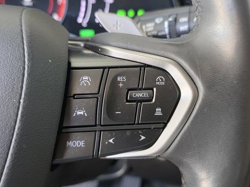 Used 2023 Lexus RX 350h w/ Accessory Package (2T) AWD/4WD image 29