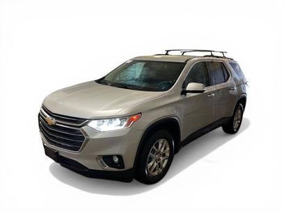 Used 2020 Chevrolet Traverse LT
