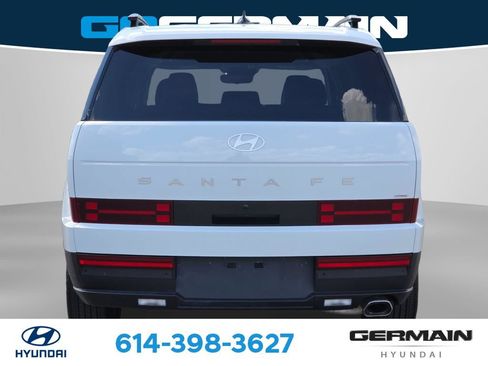 Used 2025 Hyundai Santa Fe SEL AWD/4WD image 9
