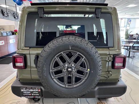 New 2026 Jeep Wrangler Unlimited Sport AWD/4WD image 6
