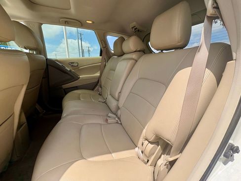 Used 2012 Nissan Murano SV FWD image 9