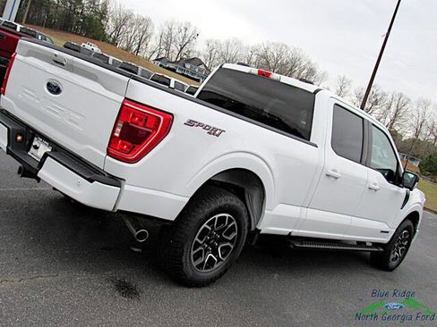 Certified 2022 Ford F150 XLT w/ Equipment Group 302A High image 30