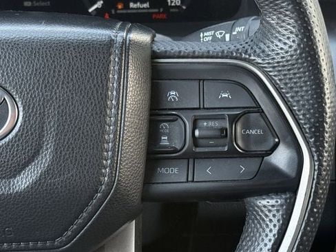 Used 2024 Toyota Tacoma TRD Off-Road AWD/4WD image 15