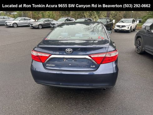 Used 2016 Toyota Camry LE image 4
