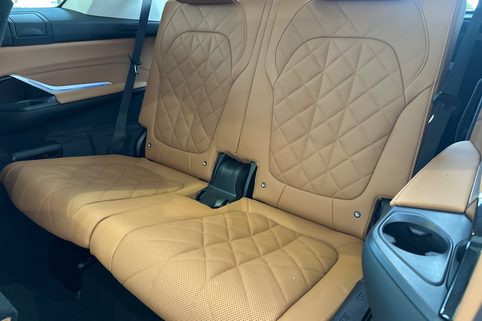Used 2024 BMW X7 xDrive40i AWD/4WD image 19