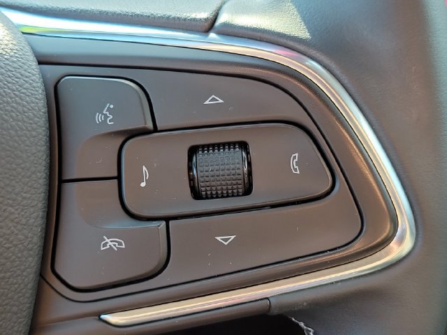Used 2025 Buick Encore GX Preferred w/ Comfort Package FWD image 16