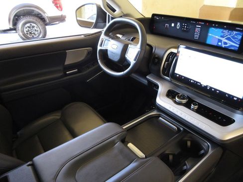 Certified 2025 Ford Expedition Max Active RWD image 19