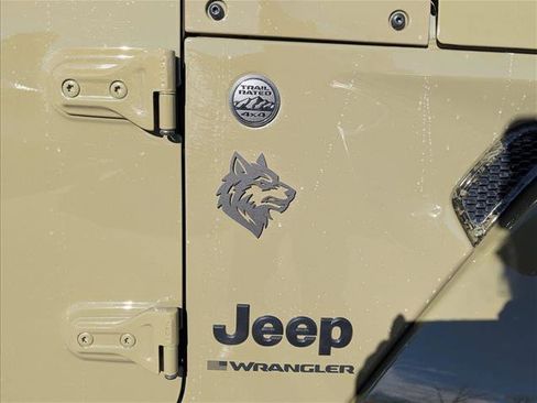 New 2025 Jeep Wrangler Willys image 10