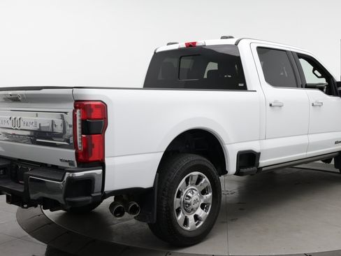 Used 2024 Ford F250 King Ranch AWD/4WD image 8