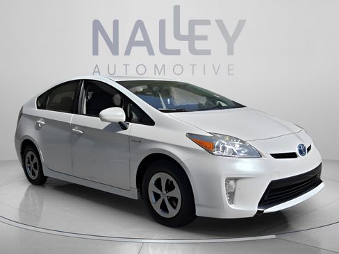 Used 2013 Toyota Prius Two FWD image 6