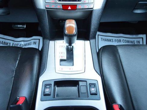 Used 2013 Subaru Outback 2.5i Limited w/ Moonroof Pkg image 24