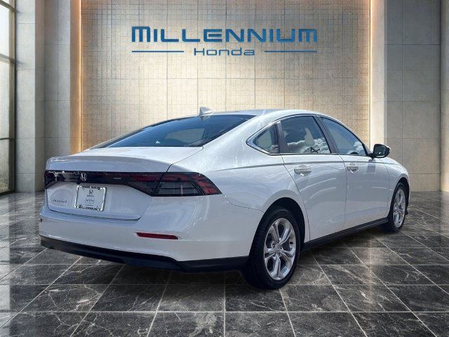Used 2024 Honda Accord LX image 5
