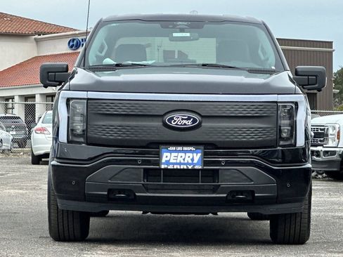 New 2025 Ford F150 Lightning Flash image 8