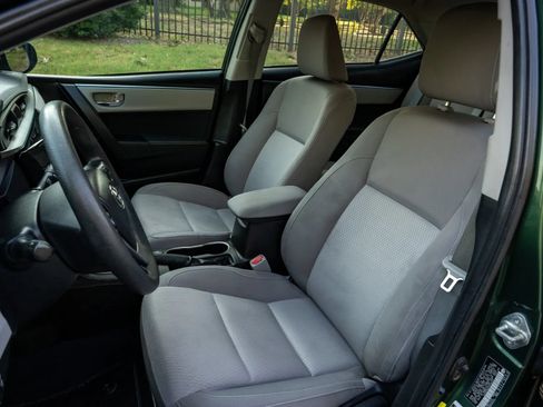 Used 2014 Toyota Corolla LE w/ Driver Convenience Package FWD image 11