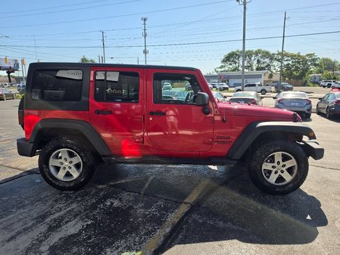 Used 2017 Jeep Wrangler Unlimited Sport w/ Quick Order Package 24S AWD/4WD image 4