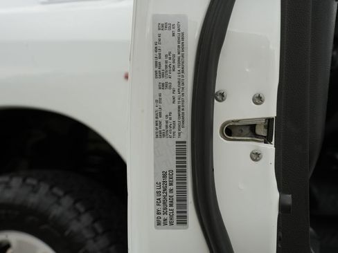 Used 2022 RAM 2500 Tradesman AWD/4WD image 28