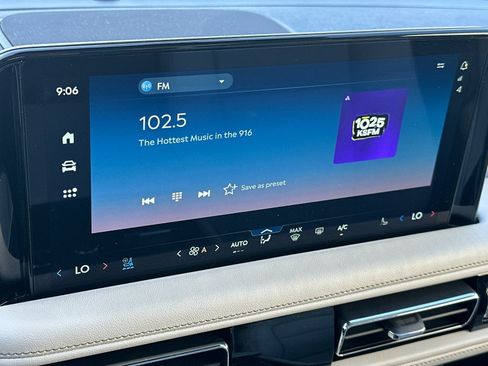New 2026 Lincoln Aviator AWD image 18