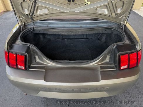 Used 2002 Ford Mustang Convertible RWD image 82