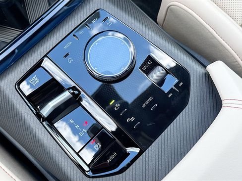 New 2026 BMW X3 xDrive30 w/ M Sport Package image 29