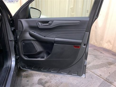 Certified 2023 Ford Escape Active image 10