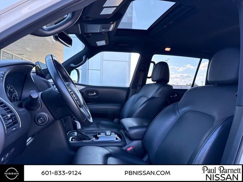 Used 2023 Nissan Armada SL w/ Midnight Edition Package image 27
