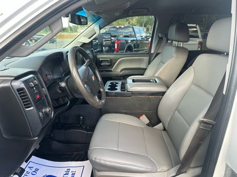 Used 2018 Chevrolet Silverado 3500 W/T w/ WT Convenience Package image 10