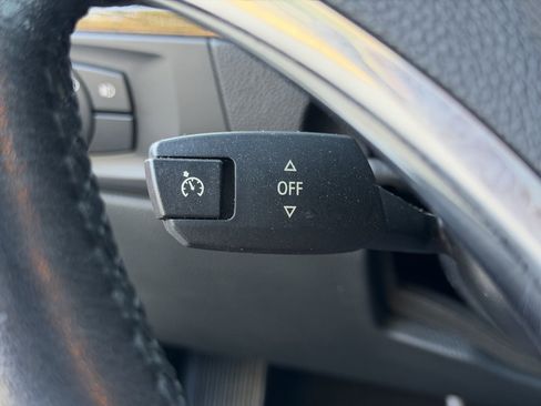 Used 2013 BMW 328i Convertible image 29