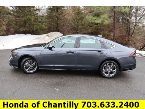 Certified 2025 Honda Accord EX-L image 4