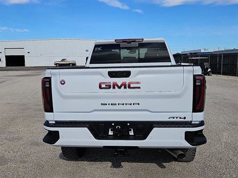 New 2026 GMC Sierra 2500 AT4 w/ Technology Package image 4