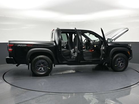 New 2026 Nissan Frontier PRO-4X w/ Tow Package AWD/4WD image 33