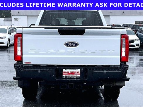 Used 2023 Ford F250 XL AWD/4WD image 4