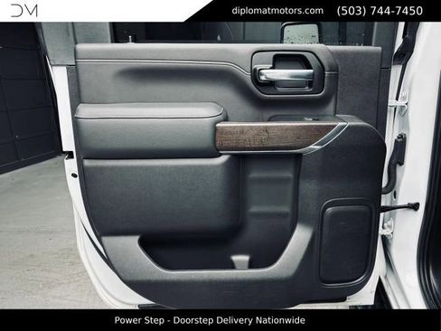 Used 2022 GMC Sierra 3500 Denali AWD/4WD image 26