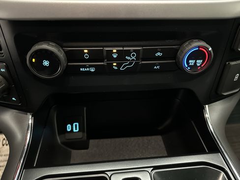 Used 2023 Ford F150 XLT w/ XTR Package image 36