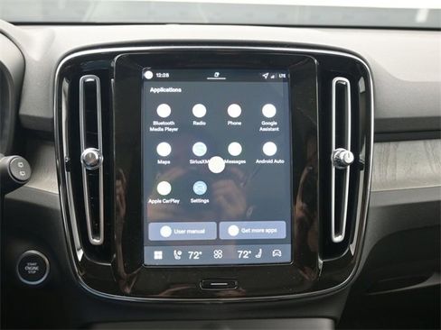 New 2026 Volvo XC40 B5 Core w/ Climate Package image 18