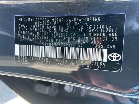 Used 2024 Toyota Corolla LE FWD image 37