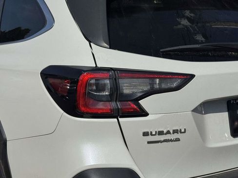 Used 2024 Subaru Outback Premium image 7