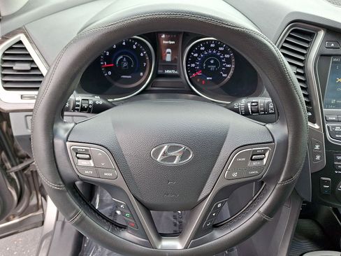 Used 2015 Hyundai Santa Fe Sport 2.0T w/ Option Group 05 AWD/4WD image 16