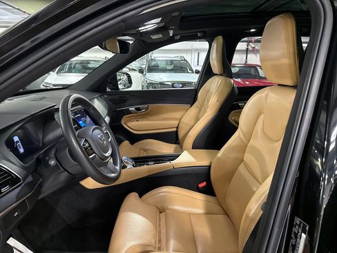 Certified 2023 Volvo XC90 B6 Ultimate w/ Protection Package Premier AWD/4WD image 10