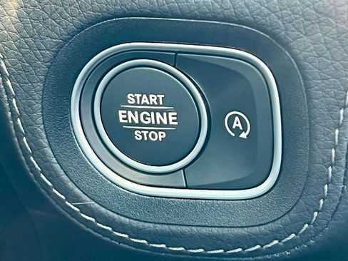 Certified 2025 Mercedes-Benz GLE 450 4MATIC Coupe image 39