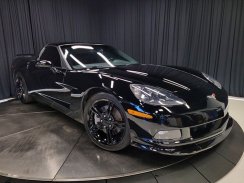 Used 2007 Chevrolet Corvette Coupe image 40